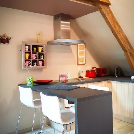 Couette-café Les Hauts De La Cluse 4*
