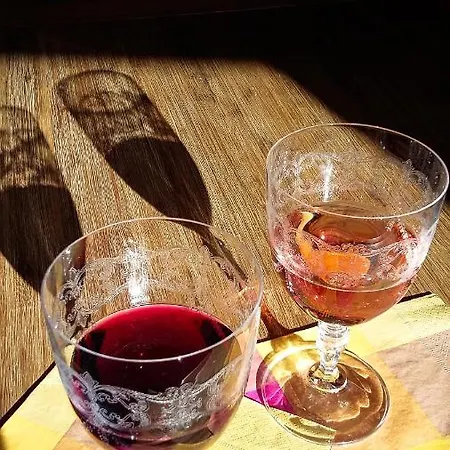 Nocleg ze śniadaniem Les Hauts De La Cluse 4*