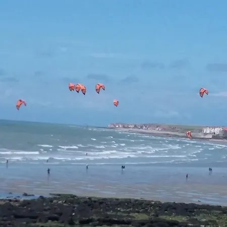 Les Hauts De La Cluse 4*