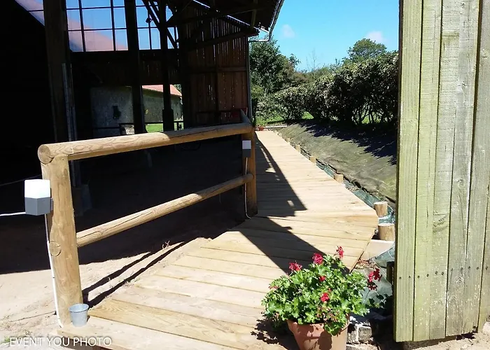 Les Hauts De La Cluse Bed & Breakfast